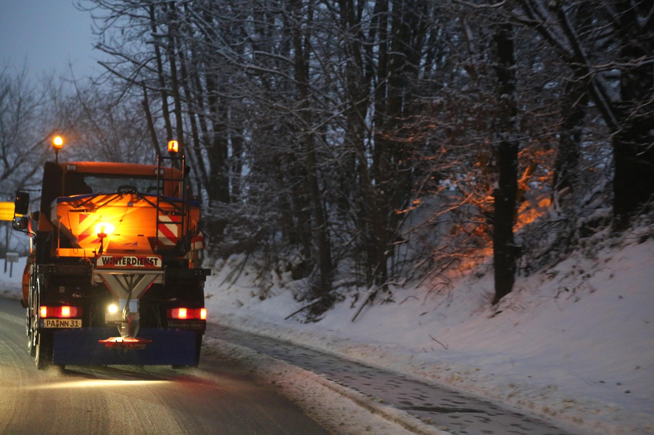 Streudienst in Herne – Vorbeugendes und akutes Streuen mit umweltgerechten Streumitteln.
